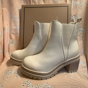 MIA Cream Ankle Boots